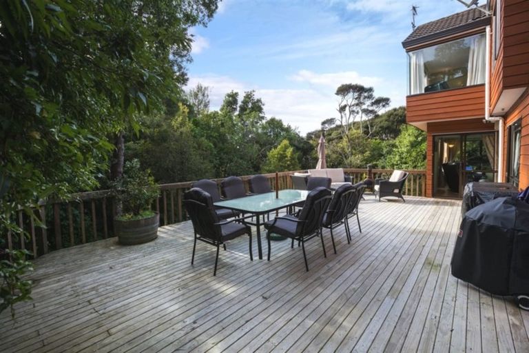 Photo of property in 12 Furneaux Grove, Whitby, Porirua, 5024