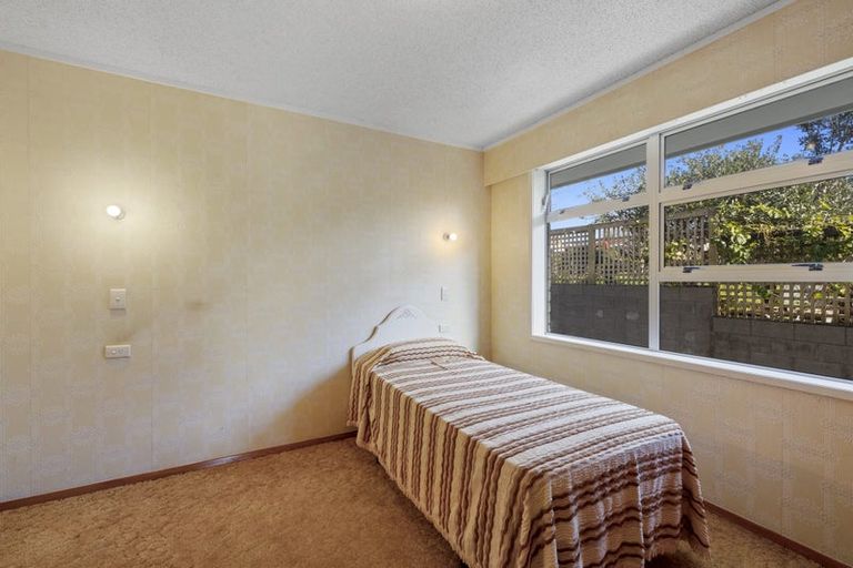 Photo of property in 10a Burns Street, Westown, New Plymouth, 4310