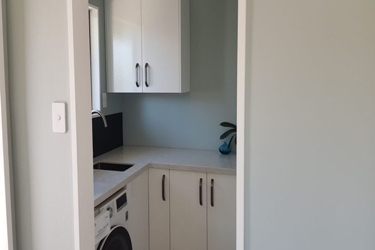 Photo of property in 24 Hetley Crescent, Taradale, Napier, 4112