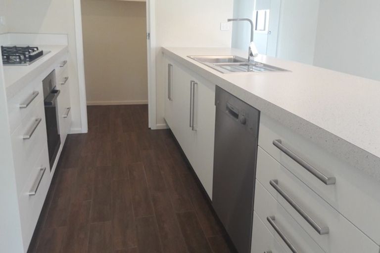 Photo of property in 73 Te Kio Crescent, Papamoa Beach, Papamoa, 3118