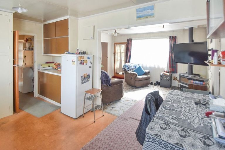 Photo of property in 320 Mackenzie Drive, Twizel, 7901