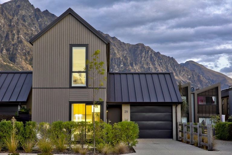 Photo of property in 29 Mulholland Drive, Jacks Point, 9371