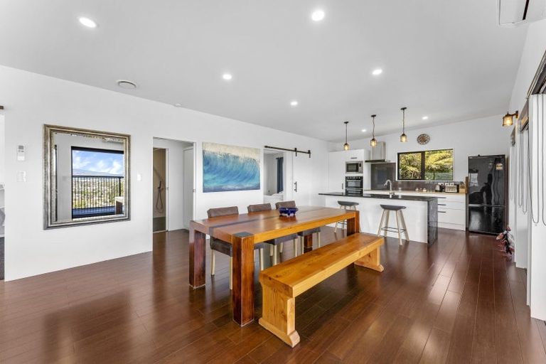 Photo of property in 32a Woodvale Grove, Fairfield, Lower Hutt, 5011