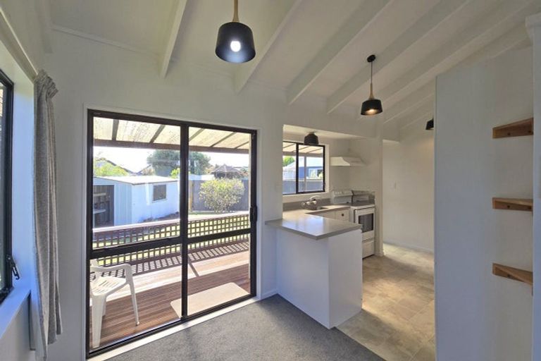 Photo of property in 36 Whiting Crescent, Greenmeadows, Napier, 4112