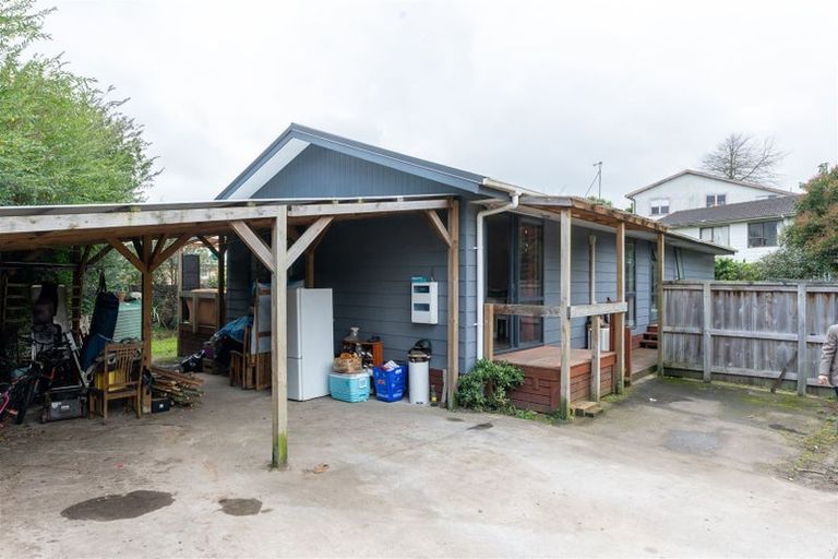 Photo of property in 207b Cambridge Road, Hillcrest, Hamilton, 3216