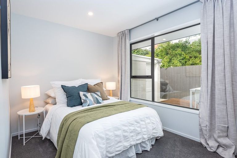 Photo of property in 1/48 Jeffreys Road, Fendalton, Christchurch, 8052