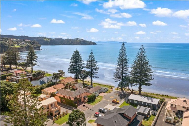 Photo of property in 6a Noel Avenue, Orewa, 0931