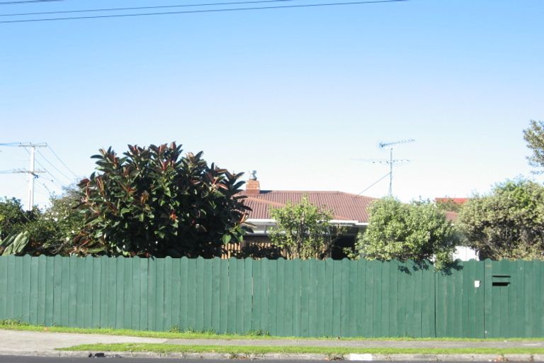 Photo of property in 134 Weymouth Road, Manurewa, Auckland, 2102
