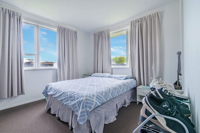 Photo of property in 92 Chingford Close, Mangere, Auckland, 2022