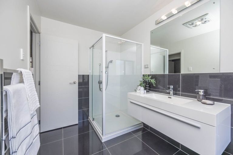 Photo of property in 15 Bree Place, Flagstaff, Hamilton, 3210