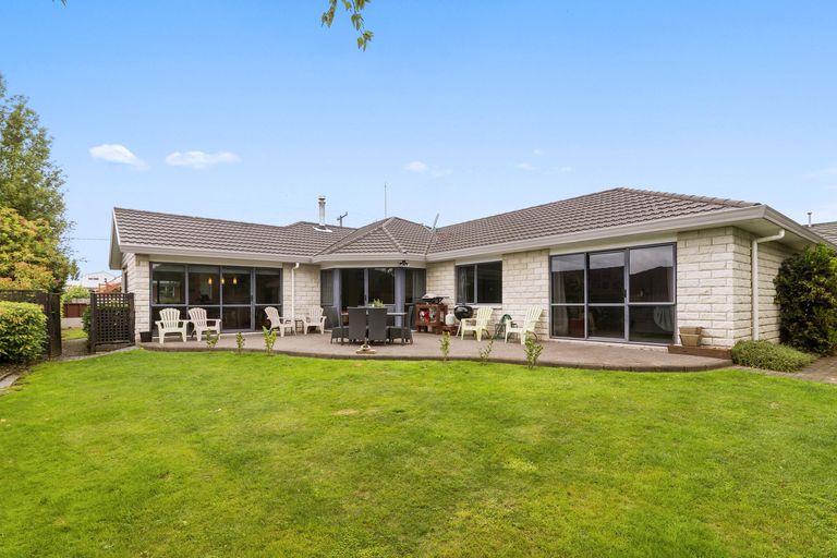 Photo of property in 71 Basley Road, Owhata, Rotorua, 3010