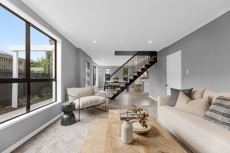 Photo of property in 1/97 Weston Road, St Albans, Christchurch, 8052