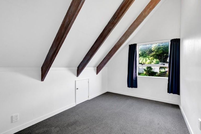 Photo of property in 10b Camden Street, Vogeltown, New Plymouth, 4310