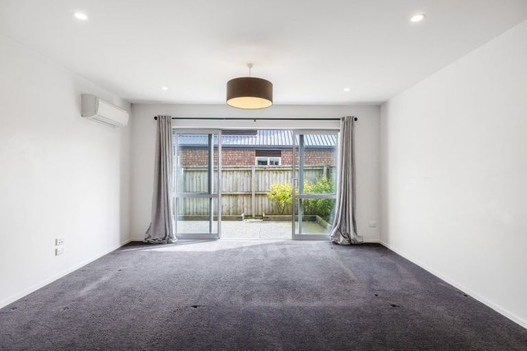 Photo of property in 2/245 Bealey Avenue, Christchurch Central, Christchurch, 8013
