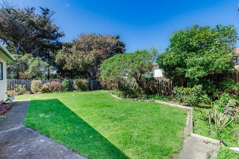 Photo of property in 26 Scott Avenue, Otaki Beach, Otaki, 5512