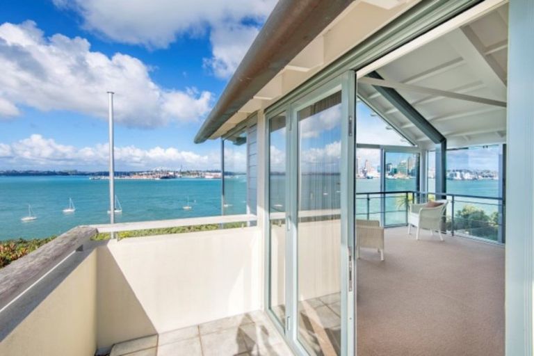 Photo of property in 59a Stanley Point Road, Stanley Point, Auckland, 0624