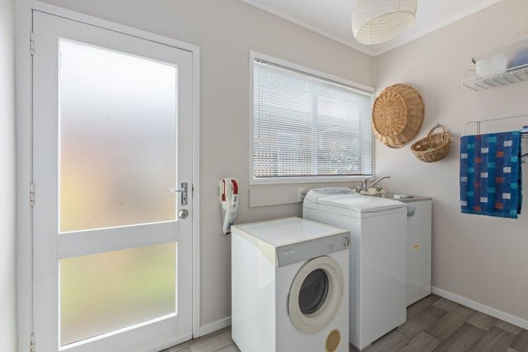 Photo of property in 2/6 Manuka Street, Orewa, 0931