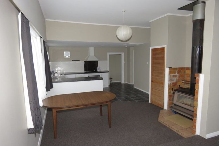 Photo of property in 24 Fonblanque Street, Westport, 7825