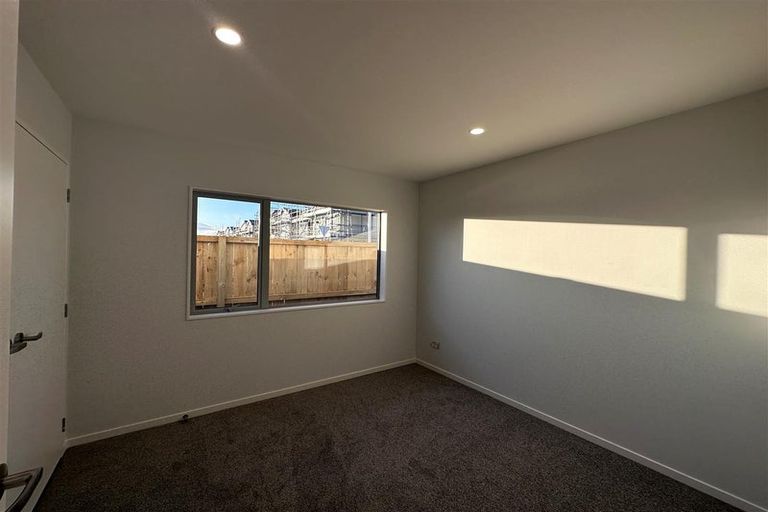 Photo of property in 16 Heihei Street, Papakura, 2110
