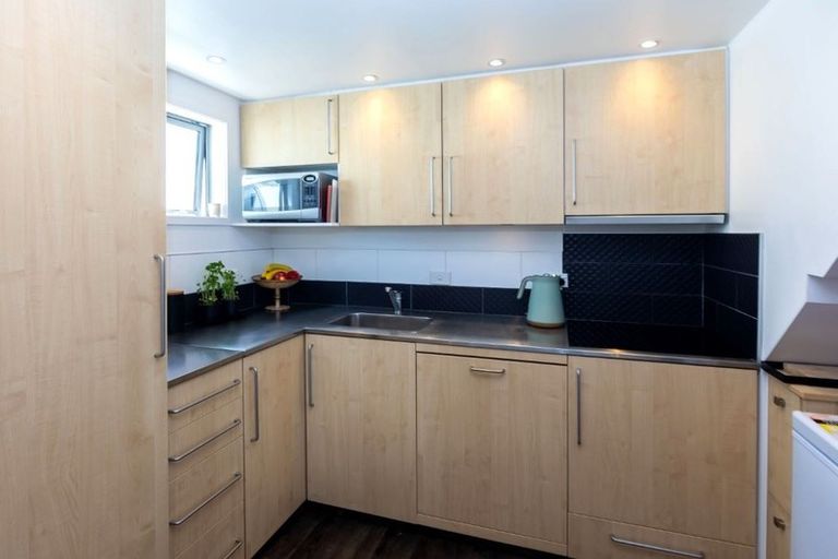 Photo of property in 17 Larnach Street, Waimairi Beach, Christchurch, 8083