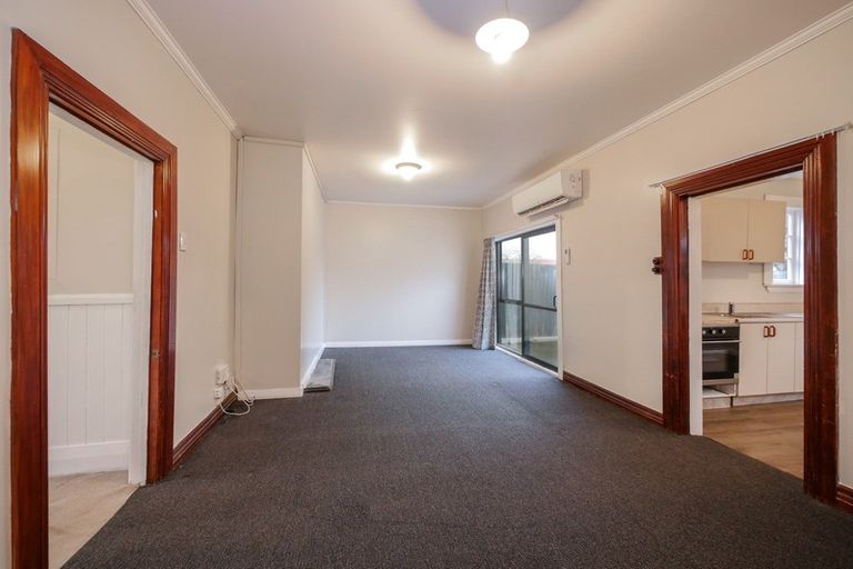 Photo of property in 6 Bathgate Street, South Dunedin, Dunedin, 9012