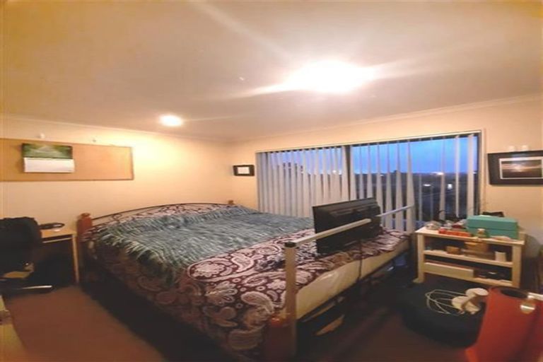 Photo of property in 9 Travis View Drive, Fairview Heights, Auckland, 0632