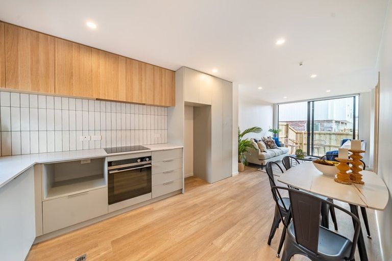 Photo of property in 10/1 Rimu Street, Naenae, Lower Hutt, 5011