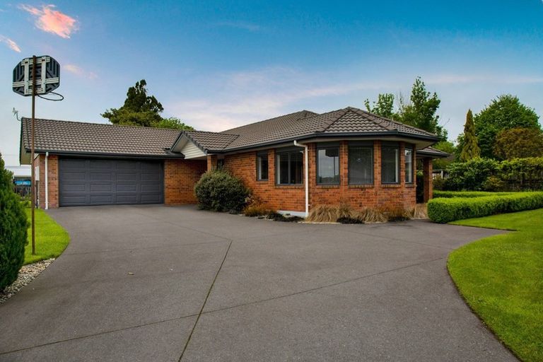 Photo of property in 7b Faber Place, Inglewood, 4330