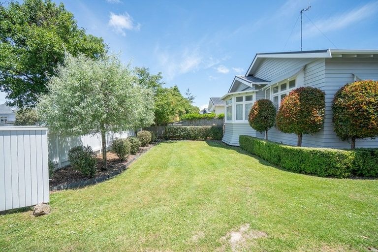 Photo of property in 36 Miro Street, Takaro, Palmerston North, 4410