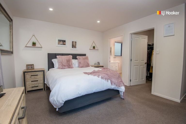 Photo of property in 12 Saint James Place, Fairfield, Dunedin, 9018