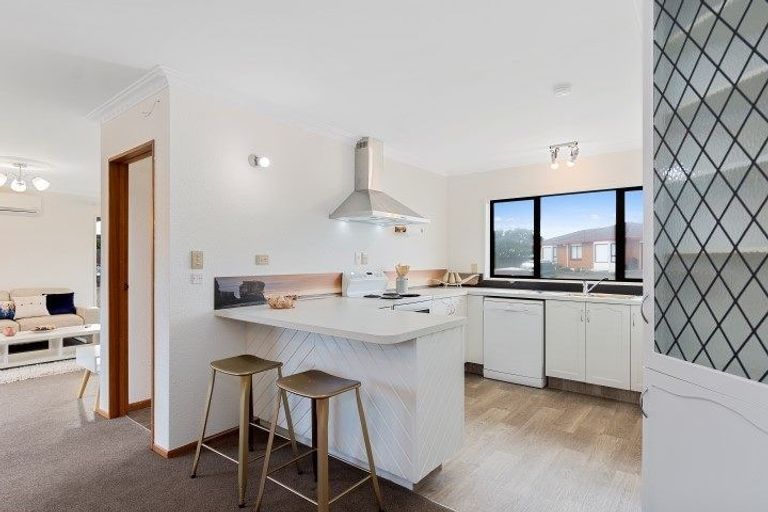 Photo of property in 3 Marwood Place, Mount Maunganui, 3116