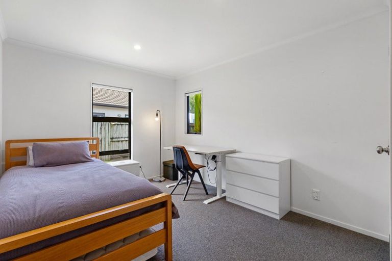 Photo of property in 14 Sarah Place, Papamoa Beach, Papamoa, 3118