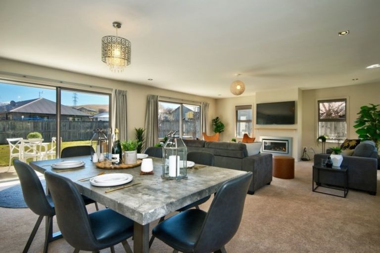 Photo of property in 3 Widgeon Place, Lake Hayes, Queenstown, 9304