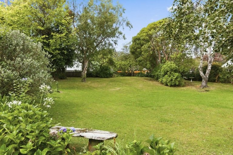 Photo of property in 3-5 Rewa Road, Raumati Beach, Paraparaumu, 5032