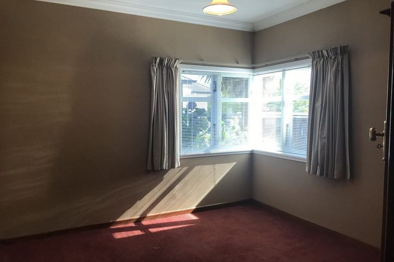 Photo of property in 15 Saint James Avenue, Boulcott, Lower Hutt, 5011