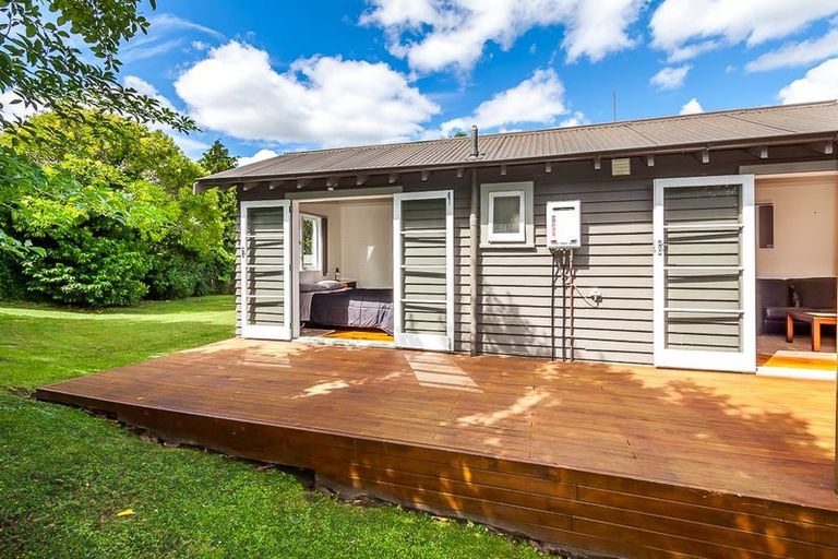 Photo of property in 3 Miles Place, Awapuni, Palmerston North, 4412