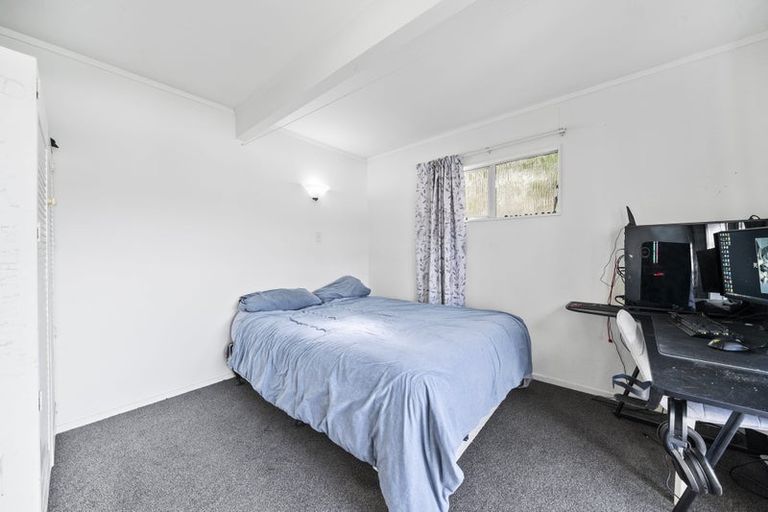 Photo of property in 10 Queens Drive, Kilbirnie, Wellington, 6022