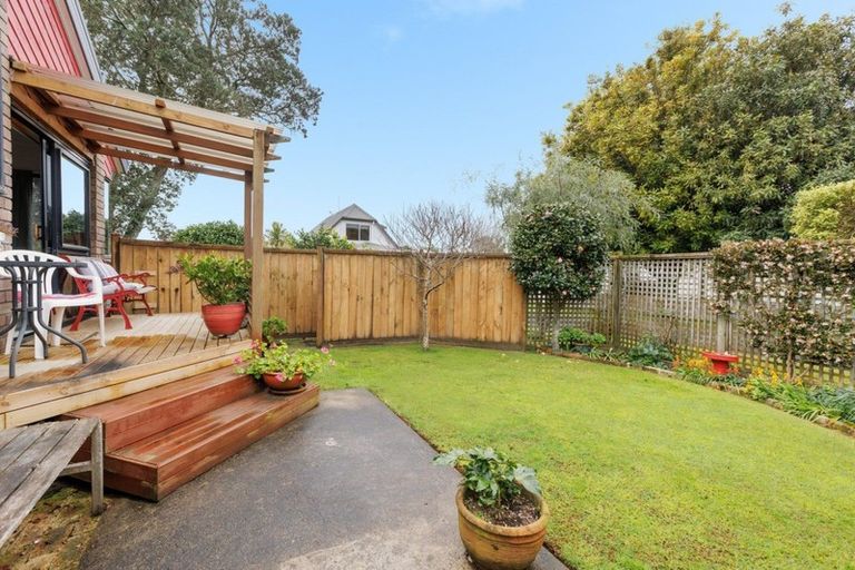 Photo of property in 1 Hunter Way, Otumoetai, Tauranga, 3110