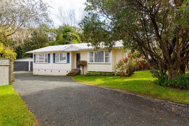 Photo of property in 27 Park Road, Belmont, Lower Hutt, 5010