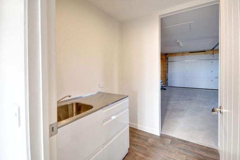 Photo of property in 44 Constitution Avenue, Milton, 9220