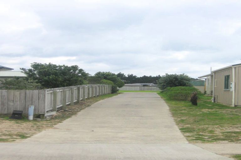 Photo of property in 208 Kowhai Avenue, Matarangi, Whitianga, 3592