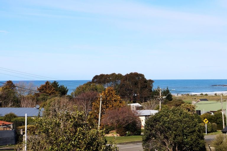 Photo of property in 17 High Street, Kakanui, Oamaru, 9495