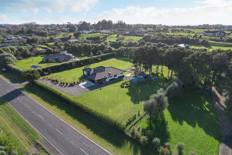 Photo of property in 73 Muhunoa East Road, Ohau, Levin, 5570