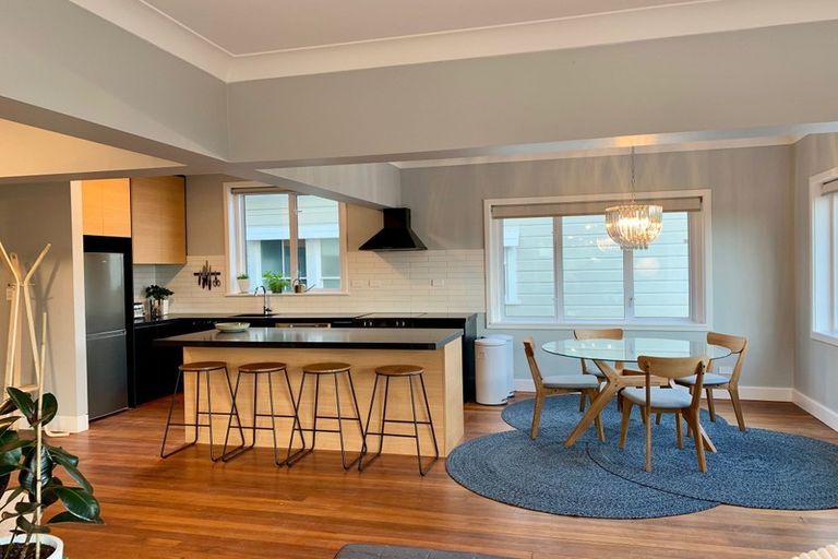 Photo of property in Samoa High Commission, 1/1 Wesley Road, Kelburn, Wellington, 6012