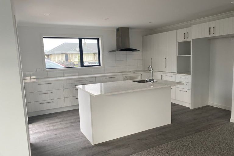 Photo of property in 2a Weber Place, Roslyn, Palmerston North, 4414