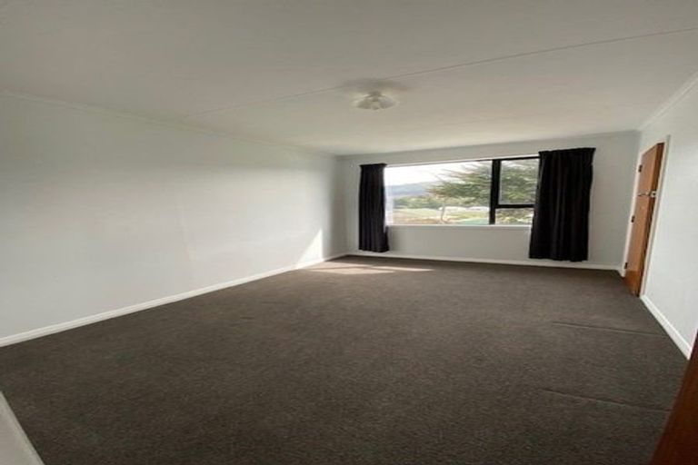 Photo of property in 21a Huanui Street, Ranui, Porirua, 5024