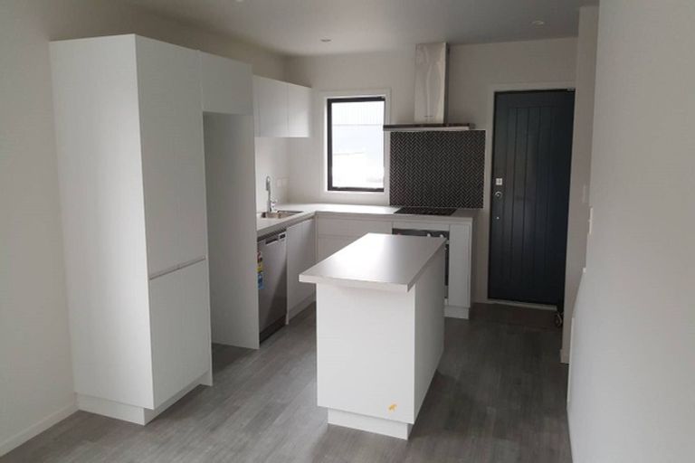 Photo of property in 16/9 Surrey Street, Tawa, Wellington, 5028