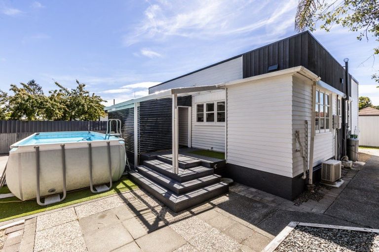 Photo of property in 1 Rutherford Road, Marewa, Napier, 4110