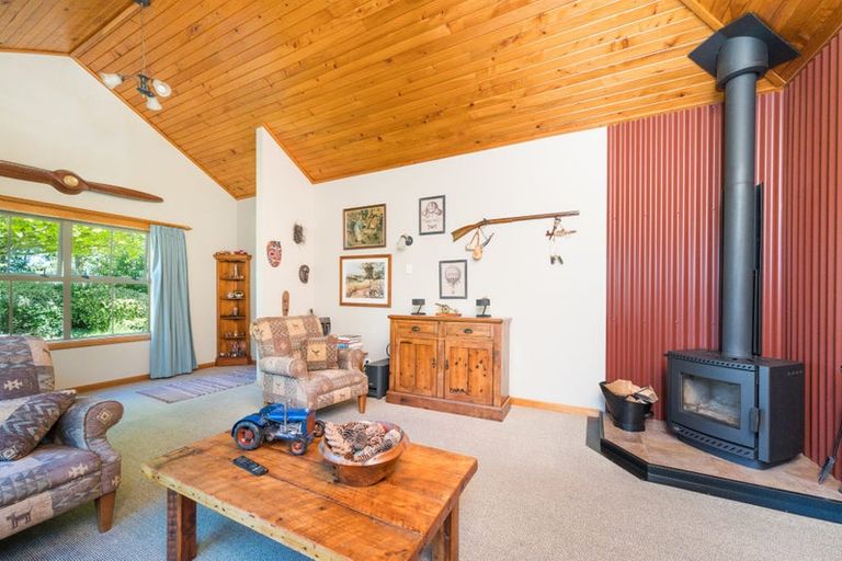 Photo of property in 414 Waitohi Road, Rongotea, Palmerston North, 4476