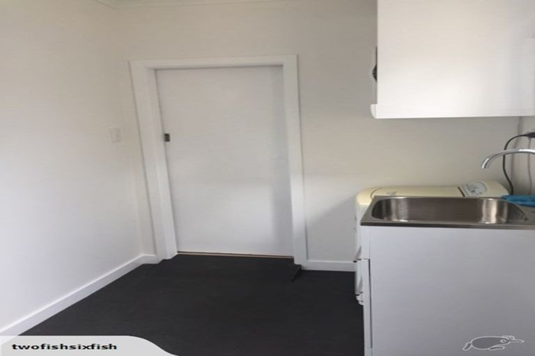 Photo of property in 27 Chilka Street, Berhampore, Wellington, 6023